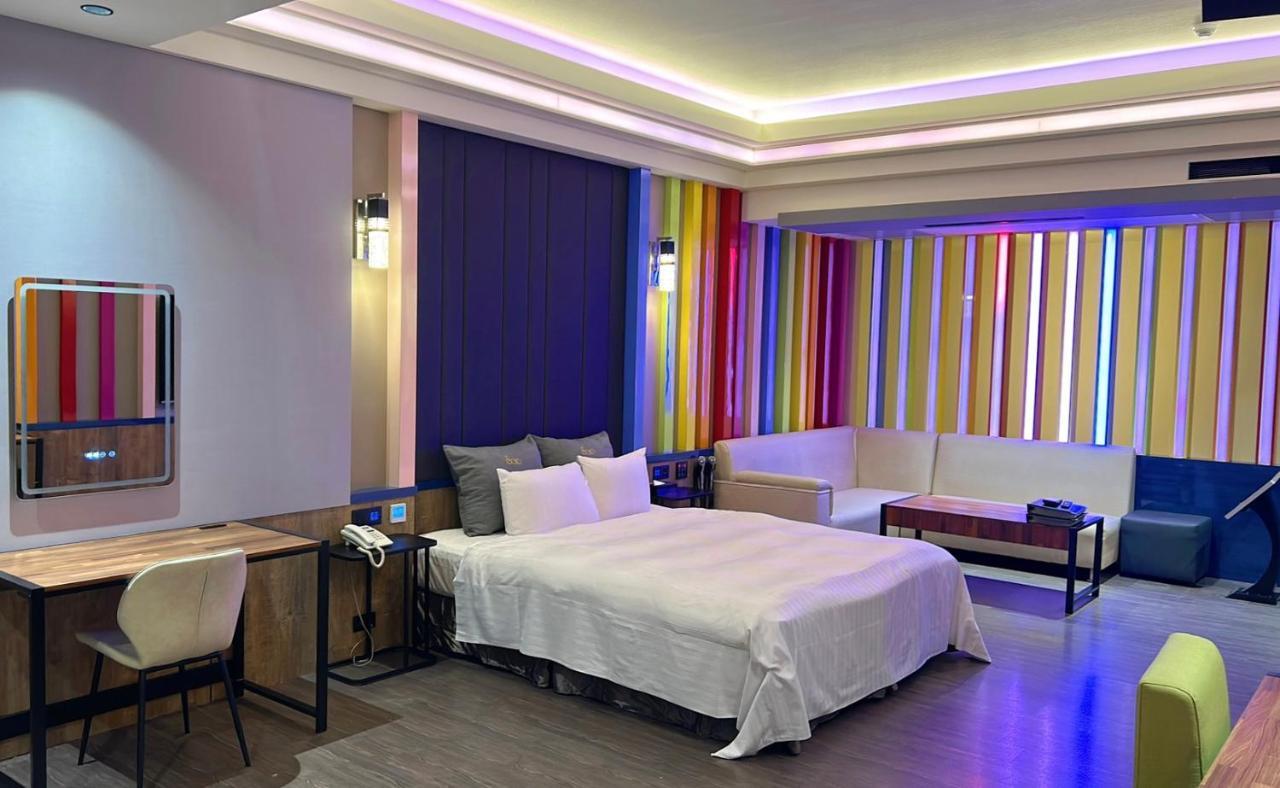 Soho Motel Taoyuan Dış mekan fotoğraf