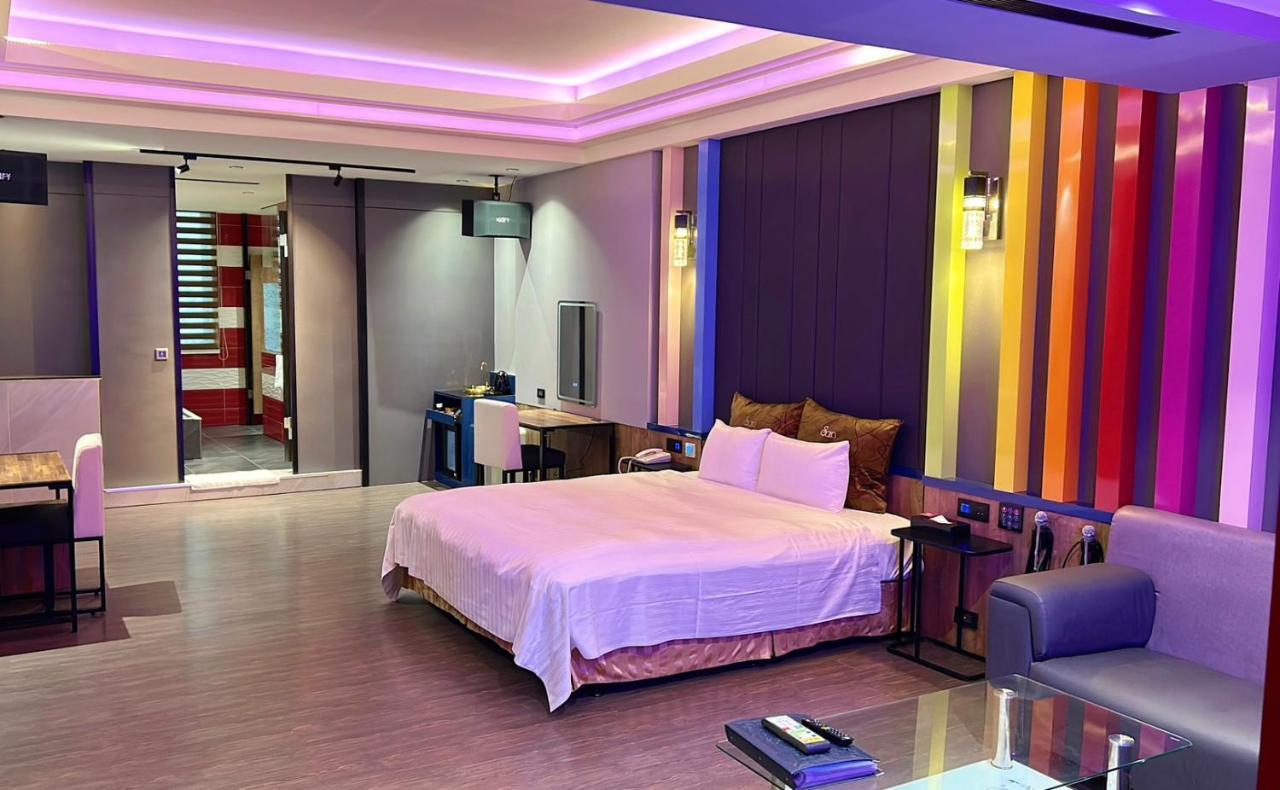 Soho Motel Taoyuan Dış mekan fotoğraf