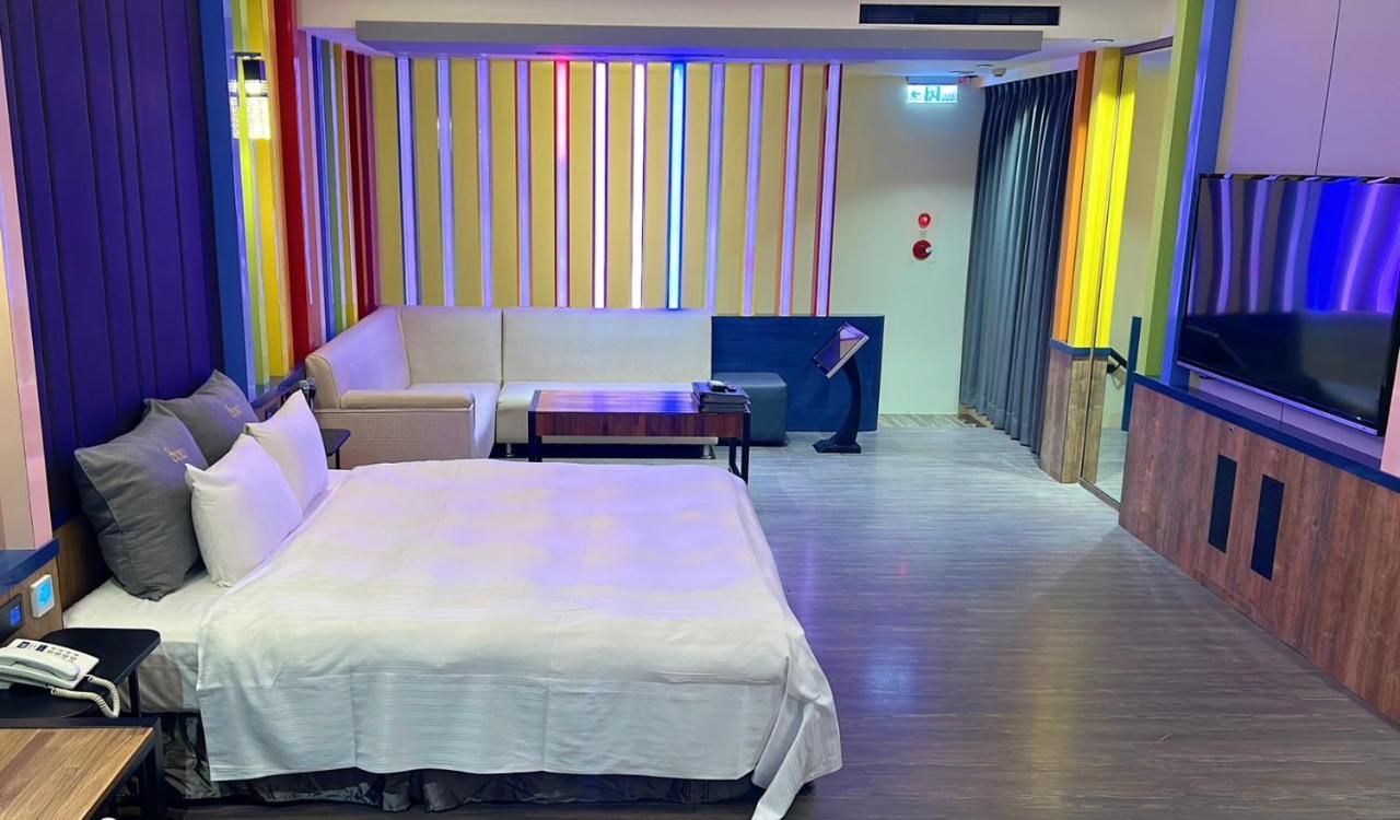 Soho Motel Taoyuan Dış mekan fotoğraf