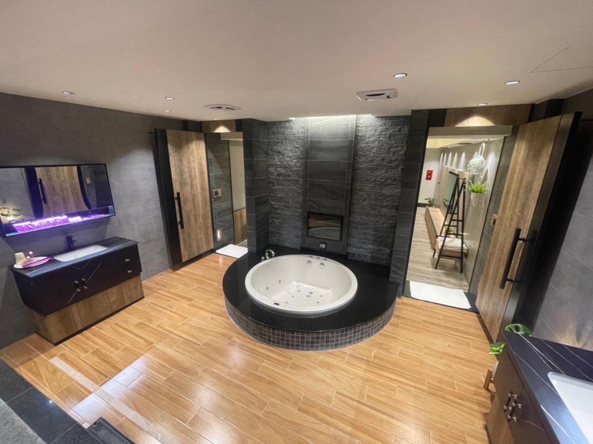 Soho Motel Taoyuan Dış mekan fotoğraf