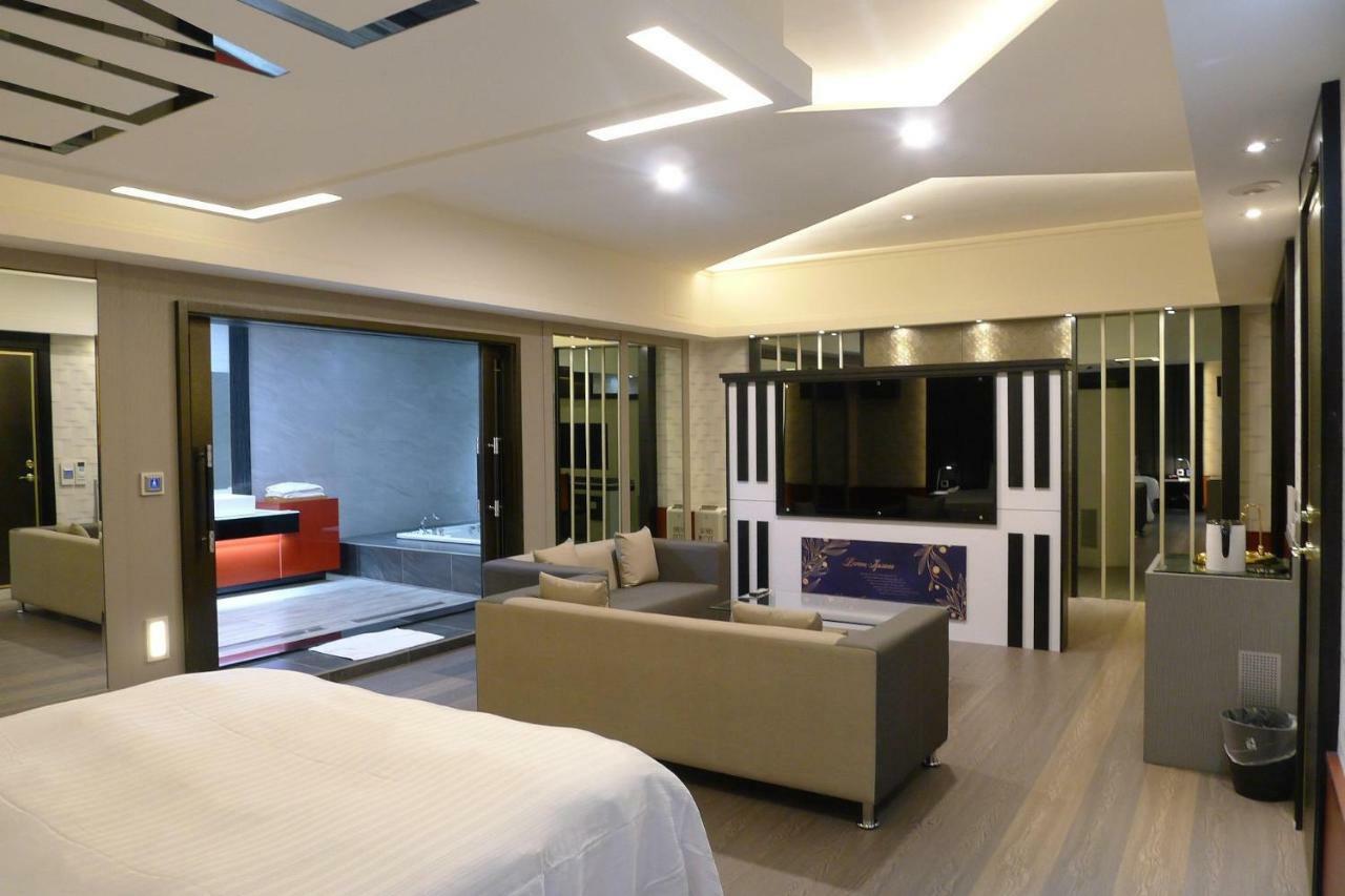 Soho Motel Taoyuan Dış mekan fotoğraf